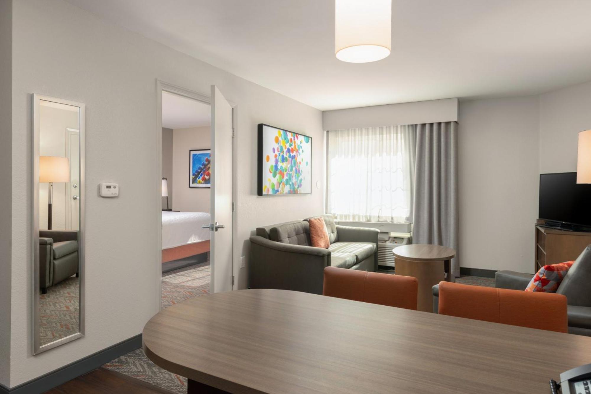 Candlewood Suites Anaheim - Resort Area By Ihg Екстериор снимка