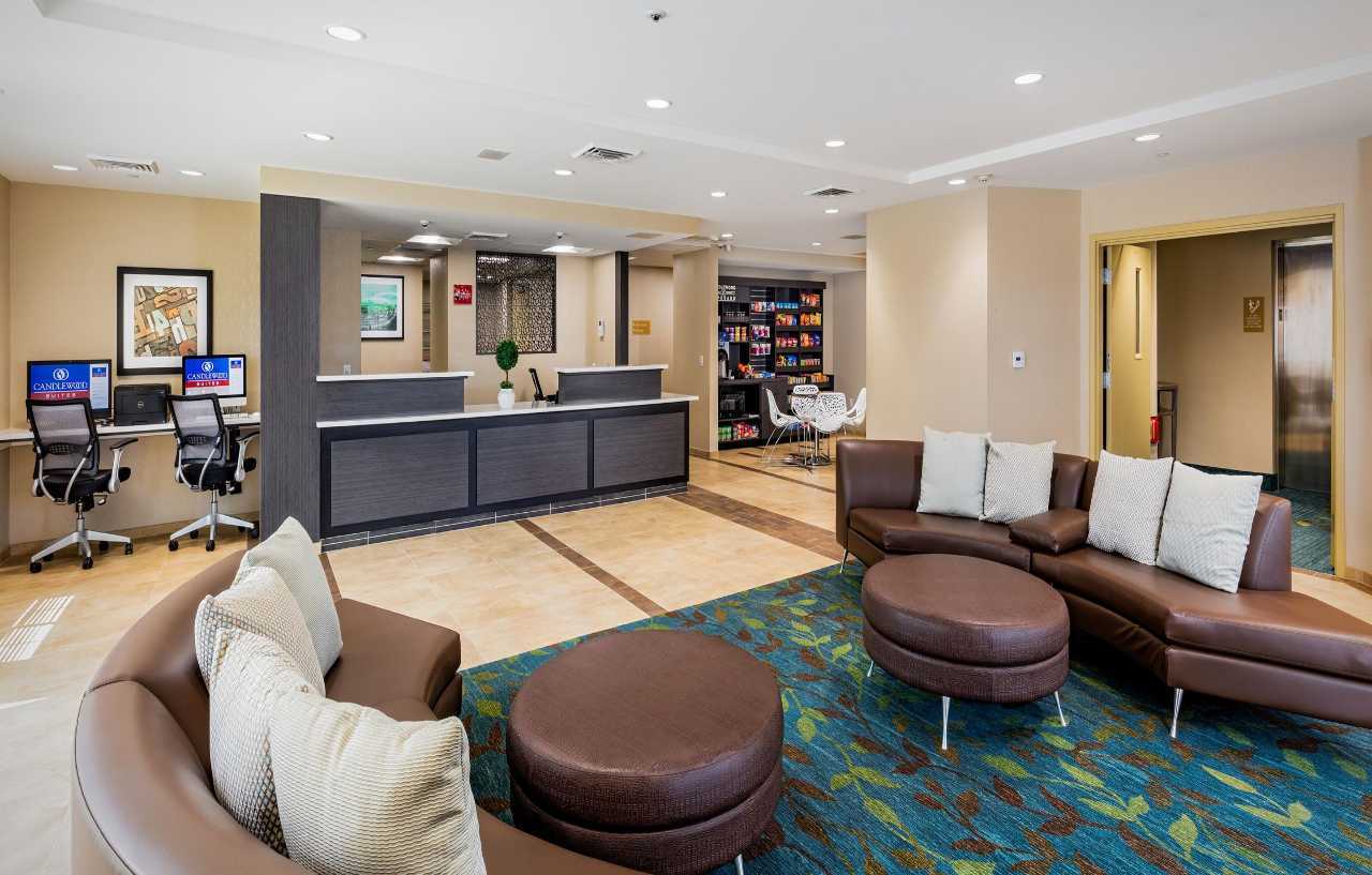 Candlewood Suites Anaheim - Resort Area By Ihg Екстериор снимка